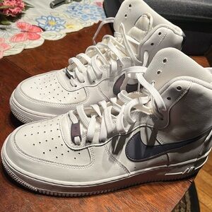 High top Air Force 1